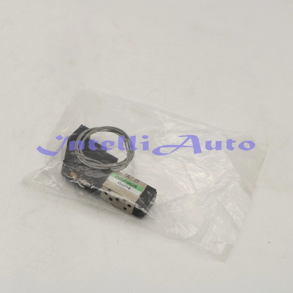 1PCS CKD 4SB019-00-D2-3 Solenoid Valve
