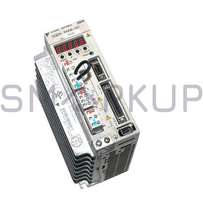 new In Box YASKAWA SGDH-04AE-OY Servo Drive