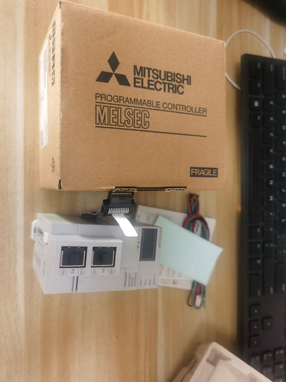 1PC Mitsubishi FX5-CCLIEF FX5CCLIEF In Box
