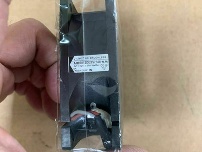 used ADDA AD07012DB257300 12V 0.3A 7CM FAN For Benq W1070 Projector