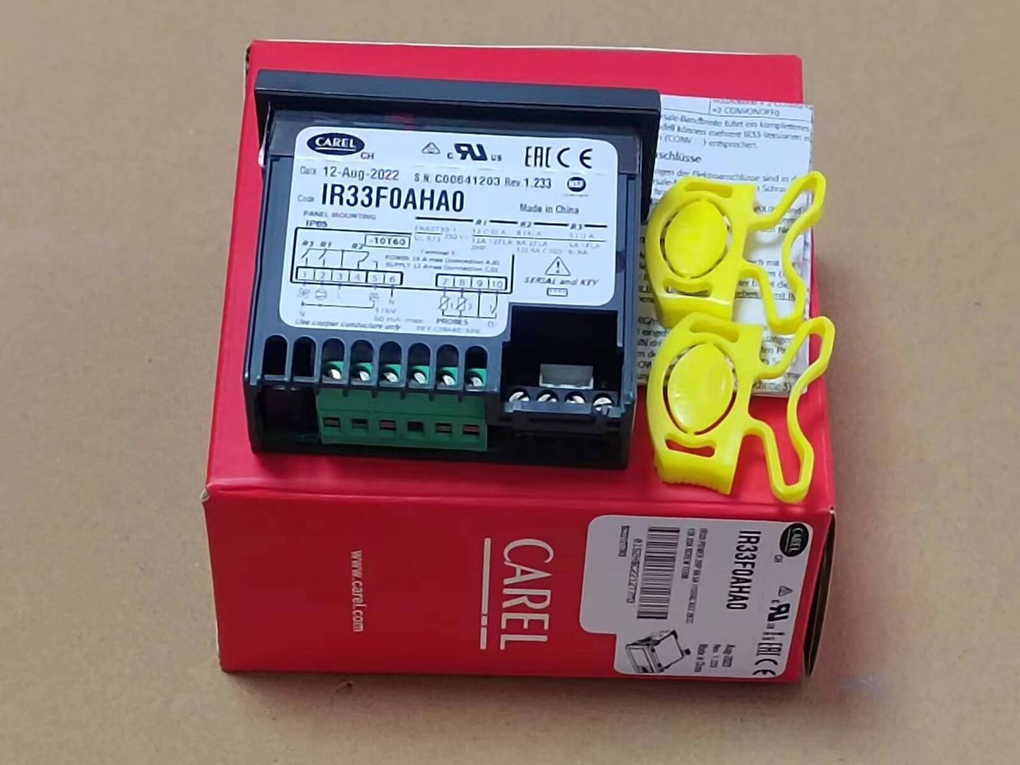 new FOR Carel IR33F0AHA0 Thermostat 115V IR33FOAHAO - FOR CAREL