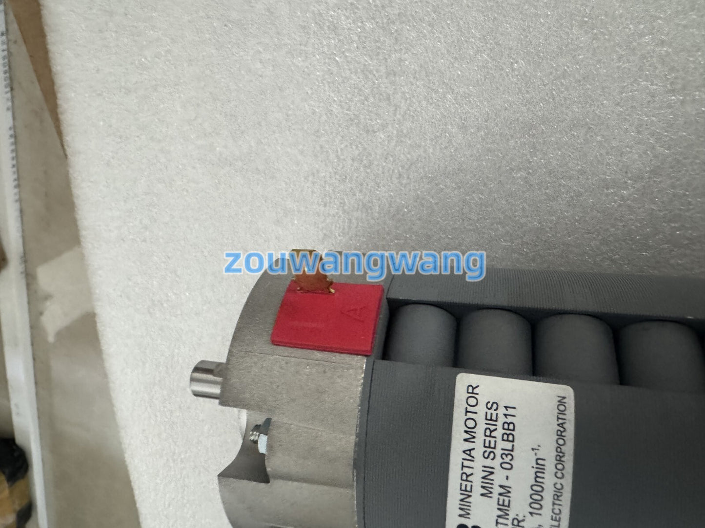new ABB UGTMEM-03LBB11 UGTMEM03LBB11 Servo Motor