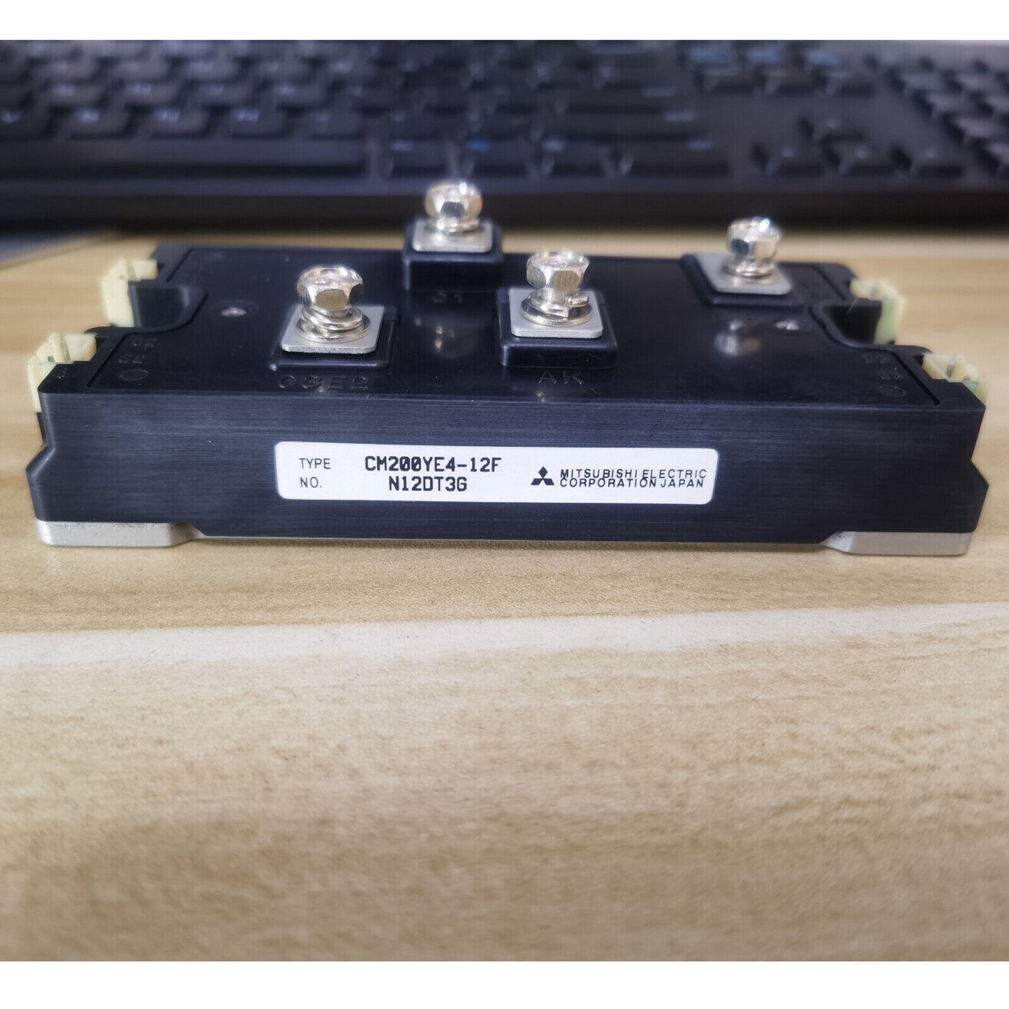 ONE CM200YE4-12F Power Module Mitsubishi IN BOX - MITSUBISHI