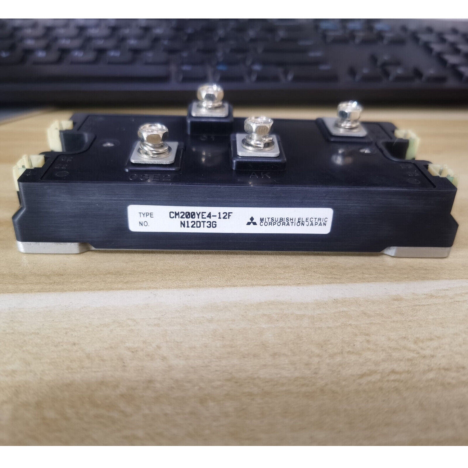 ONE CM200YE4-12F Power Module Mitsubishi IN BOX - MITSUBISHI
