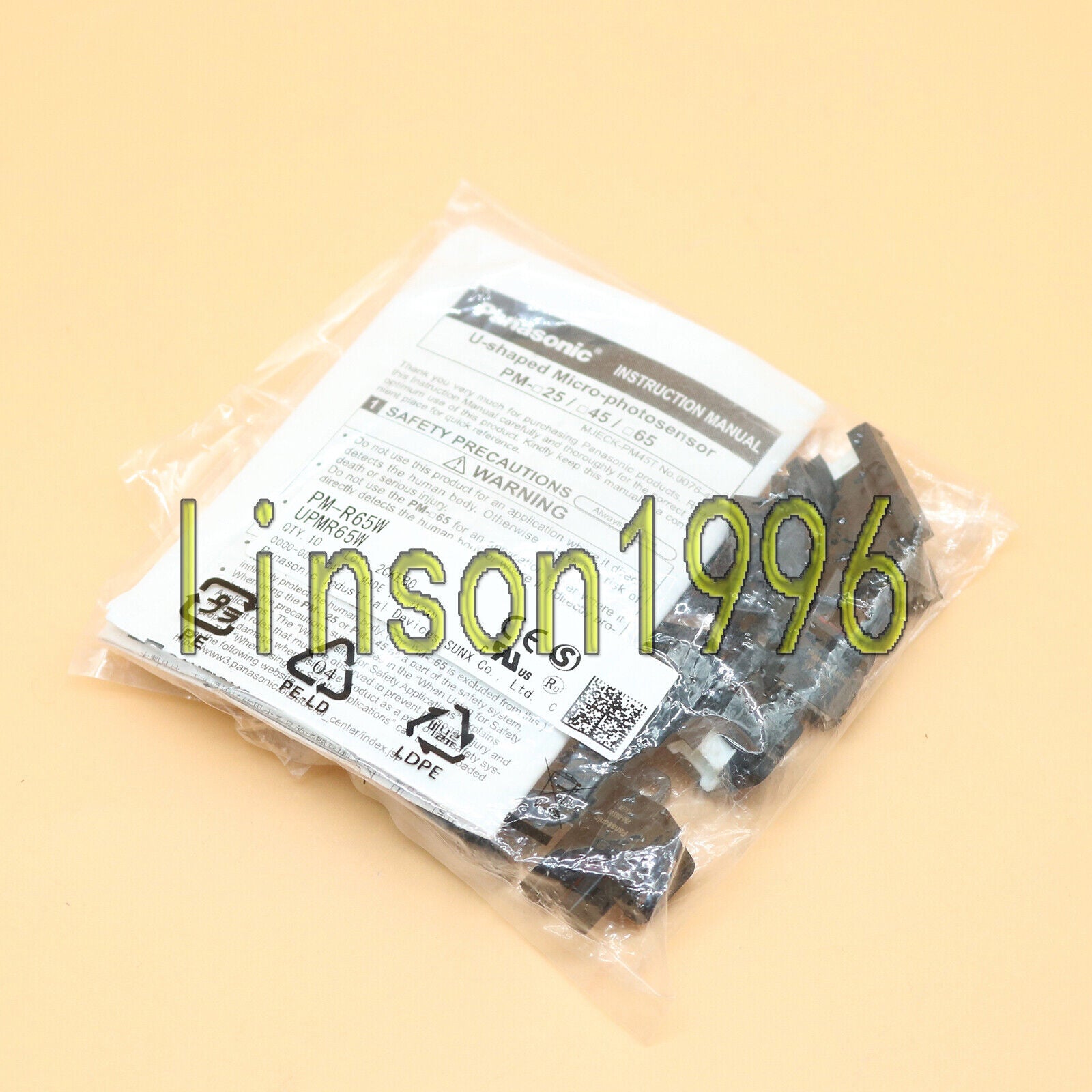 new 10PCS/1Bag  For Panasonic PM-R65W Photoelectric Sensor Fast Delivery Panasonic