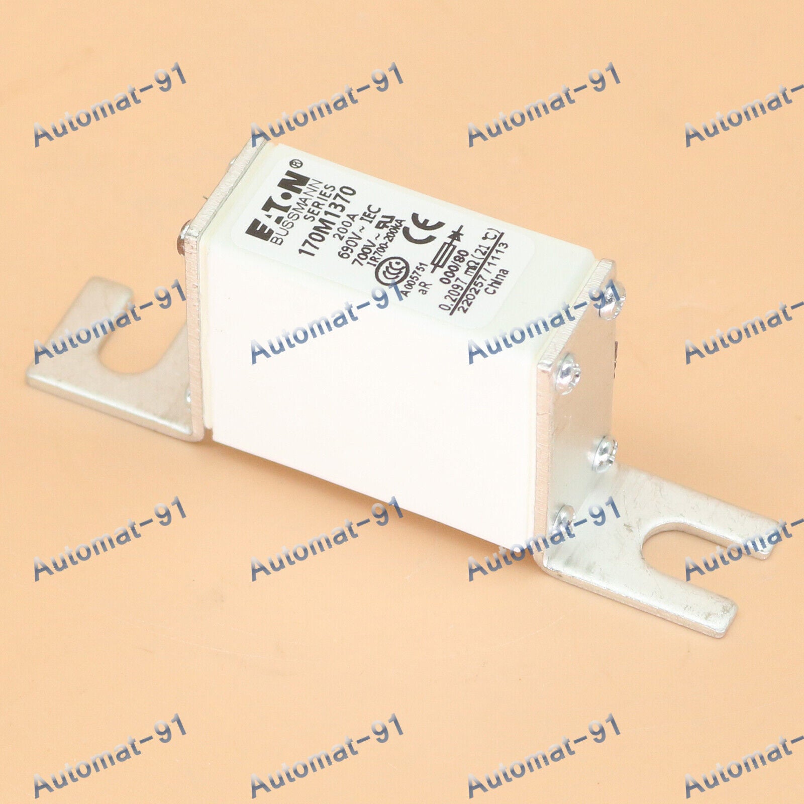 new 1PCS EATON Bussmann Fuse 170M1370 200A 690V - EATON