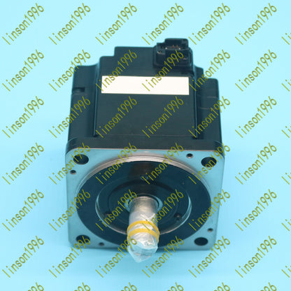 Yaskawa SGMPS-04ACA61 Servo Motor in Box Spot Stocks - YASKAWA