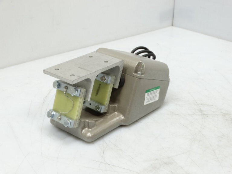 FMC F-010-B: OPERATING MECHANISM - FMC