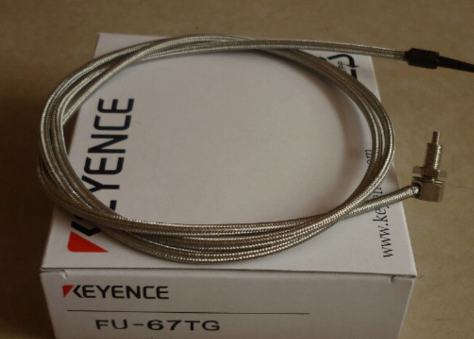 Keyence FU-67TG Digital Fibre Optic Sensor | High-Performance Fibre ...