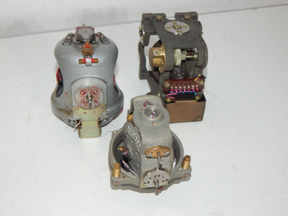 Used Gyroscope from Aircraft - Precision Rotation Sensor - AIRCRAFTPRECISION.COM