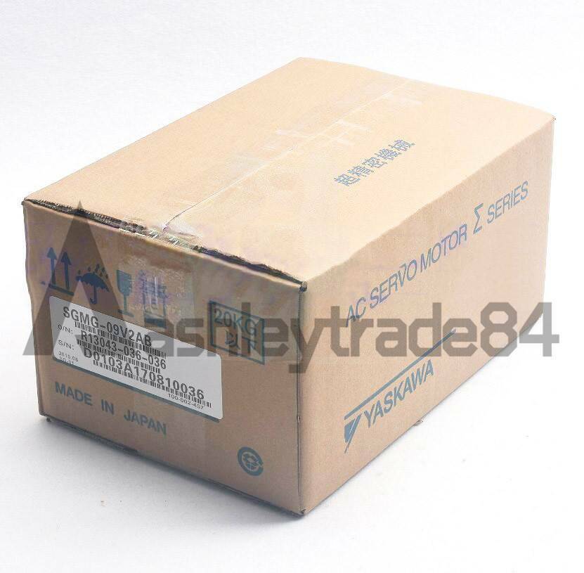 new 1PC  Yaskawa SGMG-09V2AB SGMG09V2AB Servo Motor