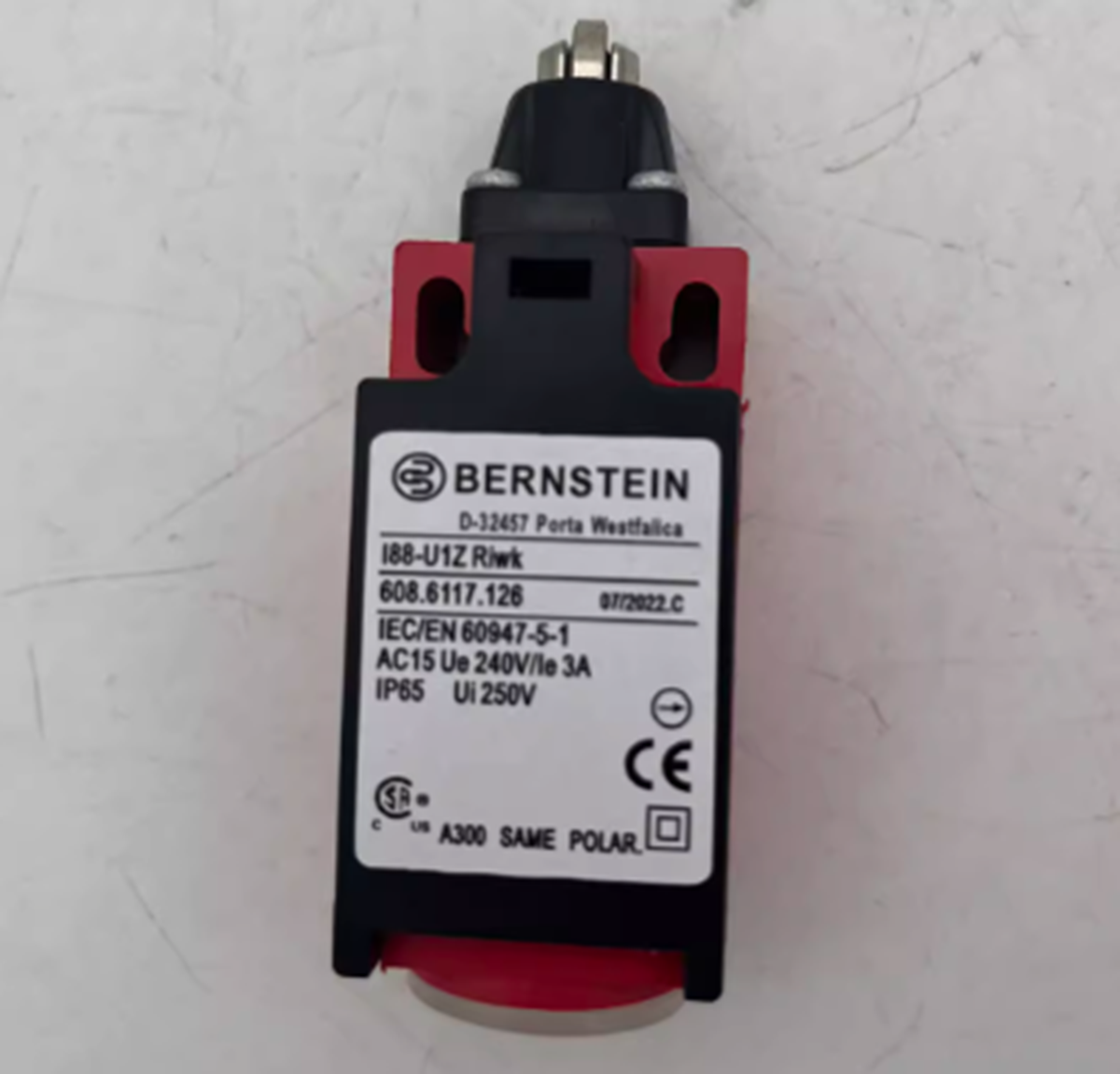 new  BERNSTEIN D-32457 I88-U1Z Limit Switch