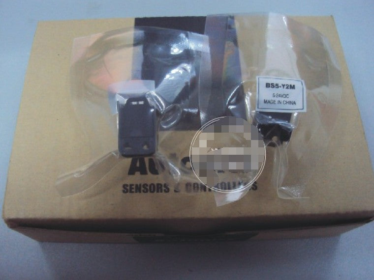 10PCS  Autonics BS5-Y2M BS5Y2M  Sensors