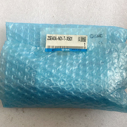 SMC Digital Pressure Switch ZSE40A-N01-T - SMC