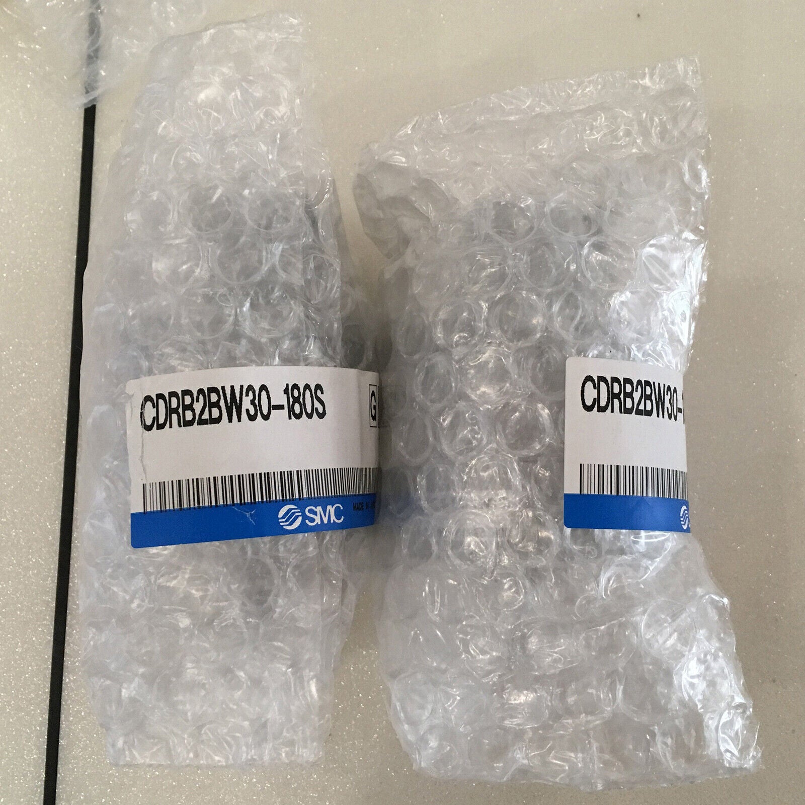 New ONE SMC CDRB2BW30-180S Rotary Cylinder - ONE SMC