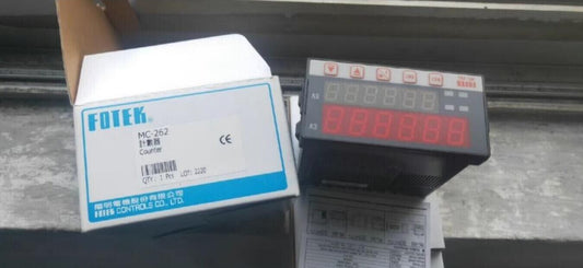 1PC  Fotek MC-262 MC262 Counter In Box  Free Ship