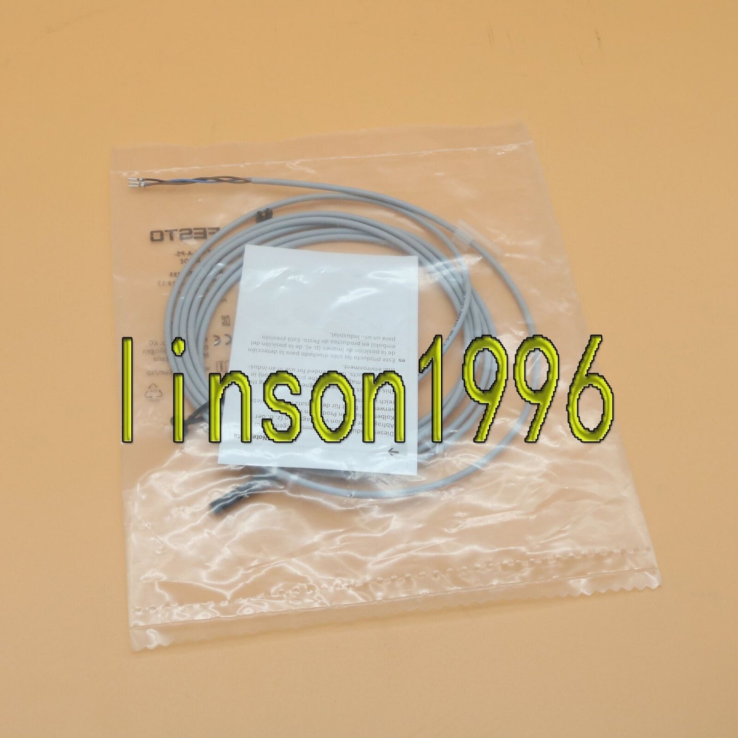 Festo SMT-8M-A-PS-24V-E-2.5-OE-574335 Magnetic switch spot stock - FESTO