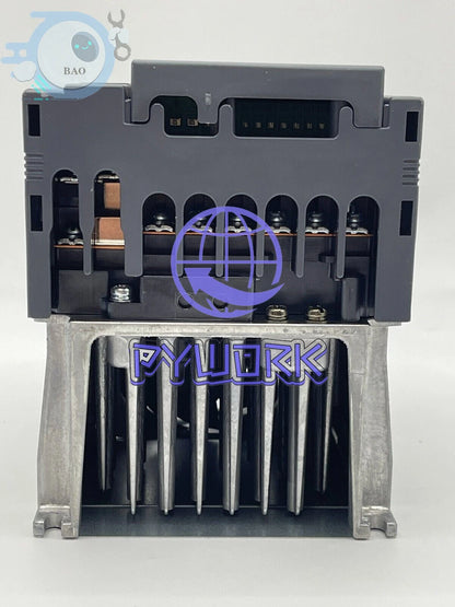 1PC Mitsubishi FR-E720-1.5K Inverter PLC FRE7201.5K 220V 1.5KW 2HP