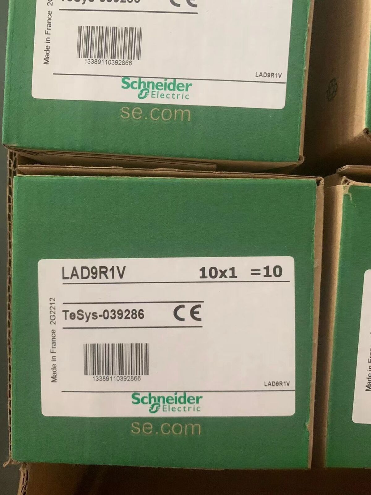 LAD9R1V Schneider LAD9R1V Contactor Accessory - SCHNEIDER