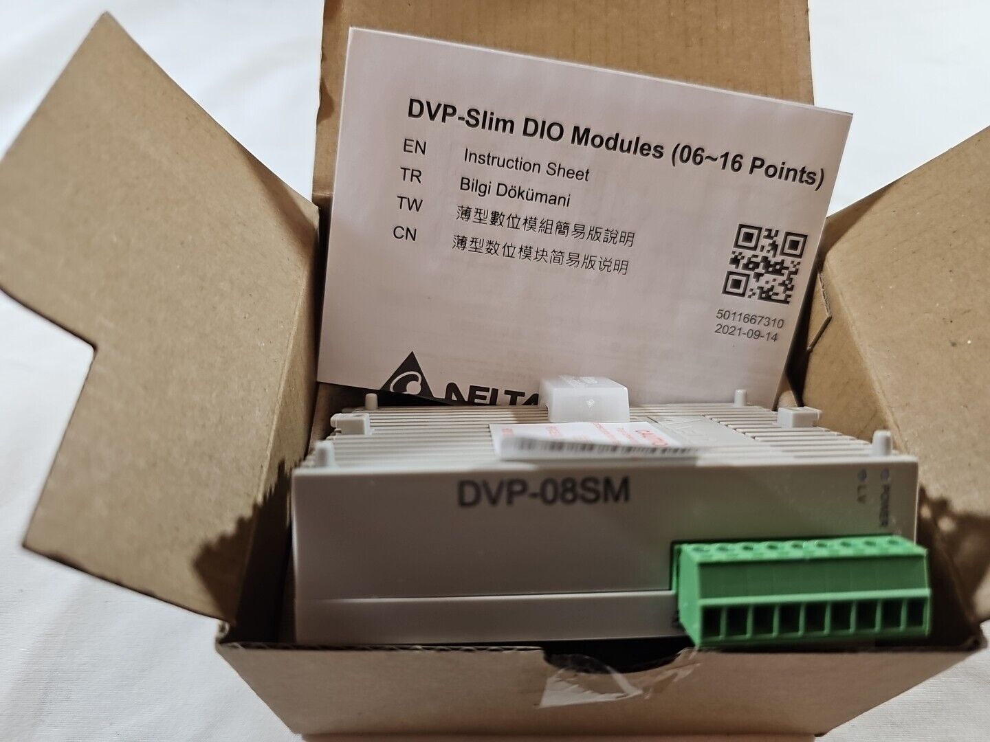 new Delta DVP08SM11N PLC Digital Extension Unit Module - DELTA