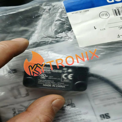 1PCS D40A-1C015-F For Omron Door Sensor