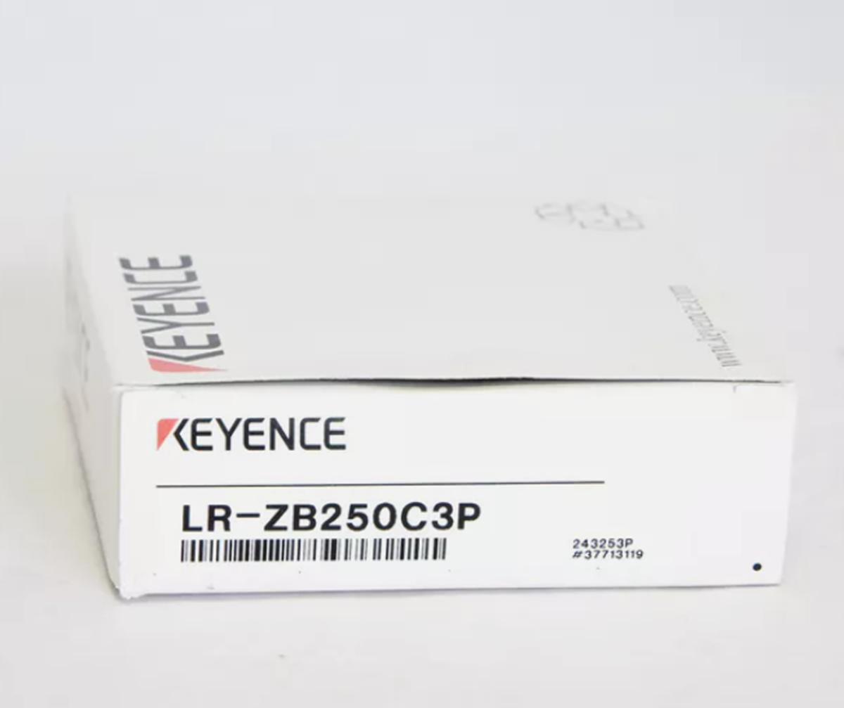 new  Keyence LR-ZB250C3P Sensor M8 connector Sn 250 mm