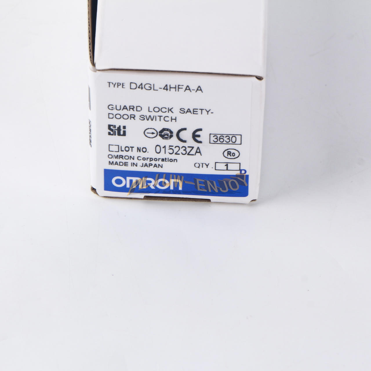 new 1PCS OMRON Safety Door Switch D4GL-4HFA-A