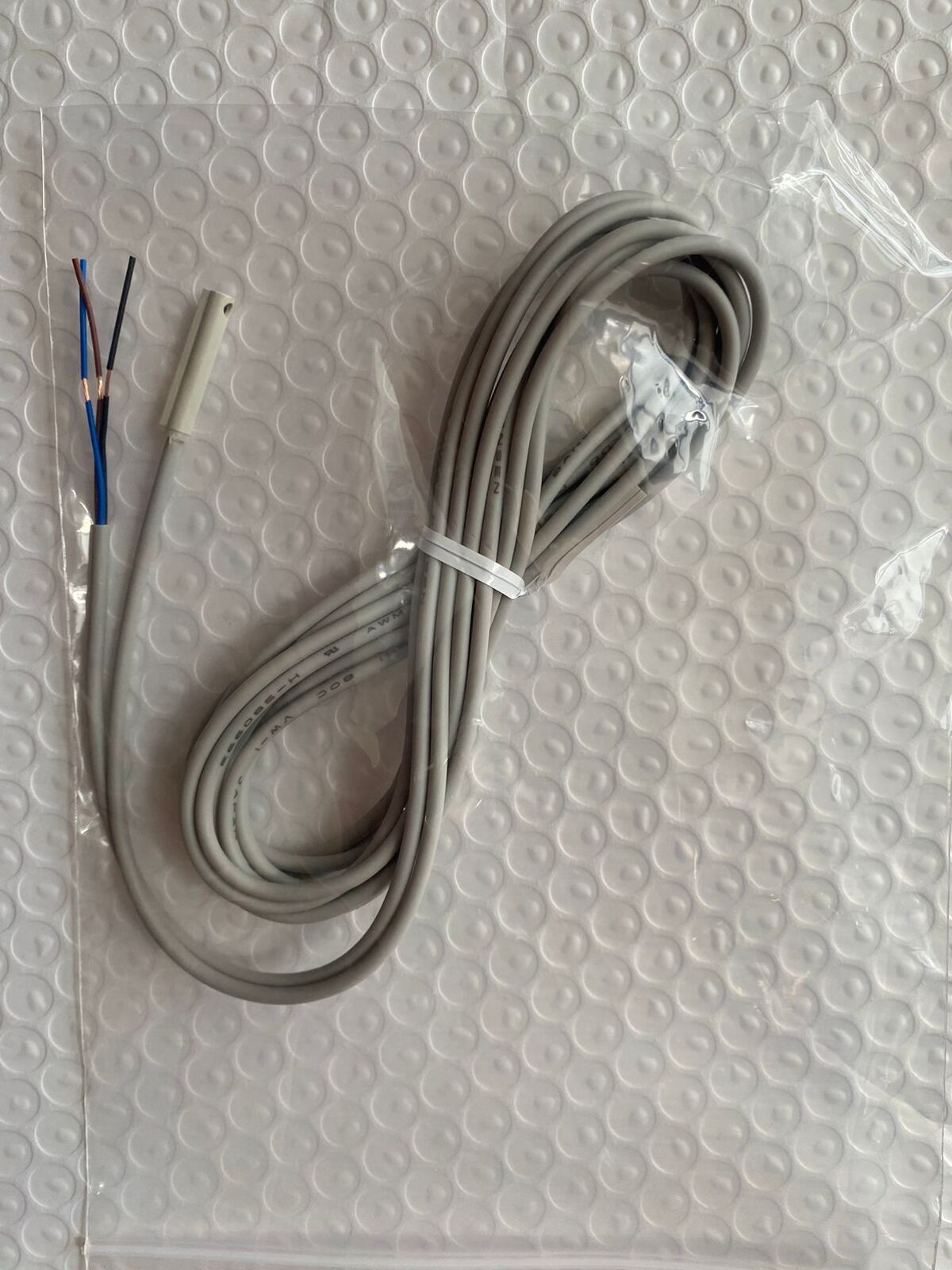 new 1PC SMC D-M9P DM9P Auto Magnetic Switch In Bag - SMC