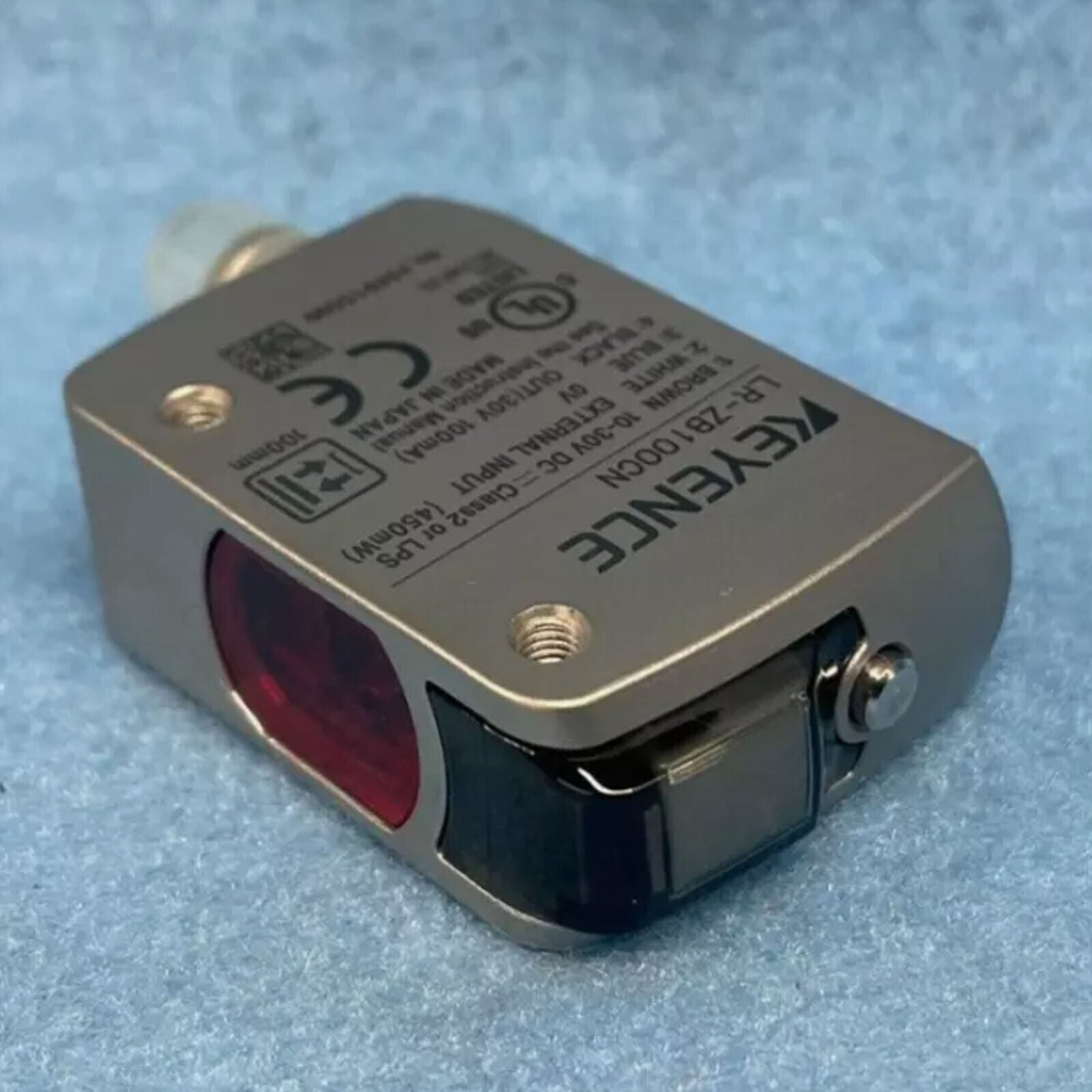 new 1PCS Keyence LR-ZB100CN Sensor - KEYENCE