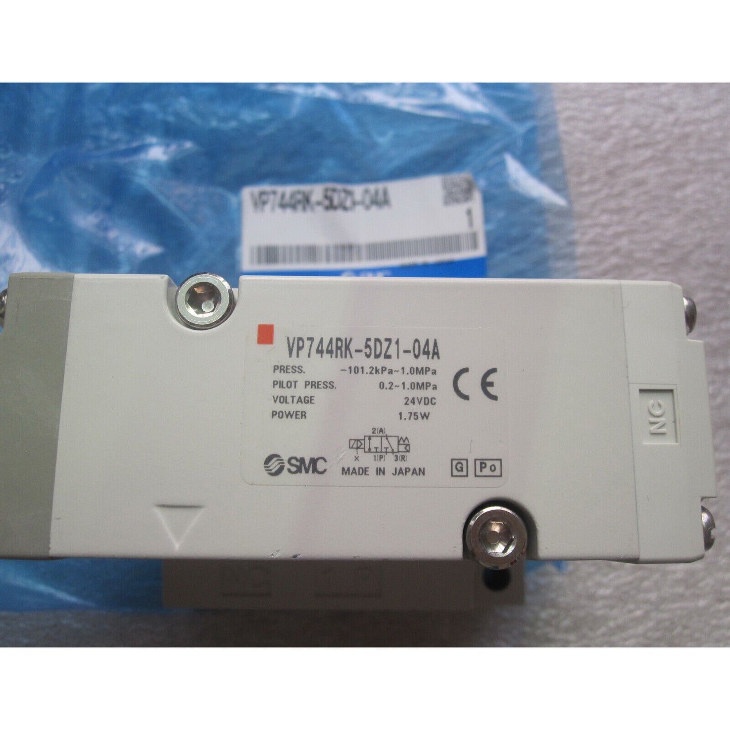 1PCS SMC Solenoid Valve VP744RK-5DZ1-04A - SMC
