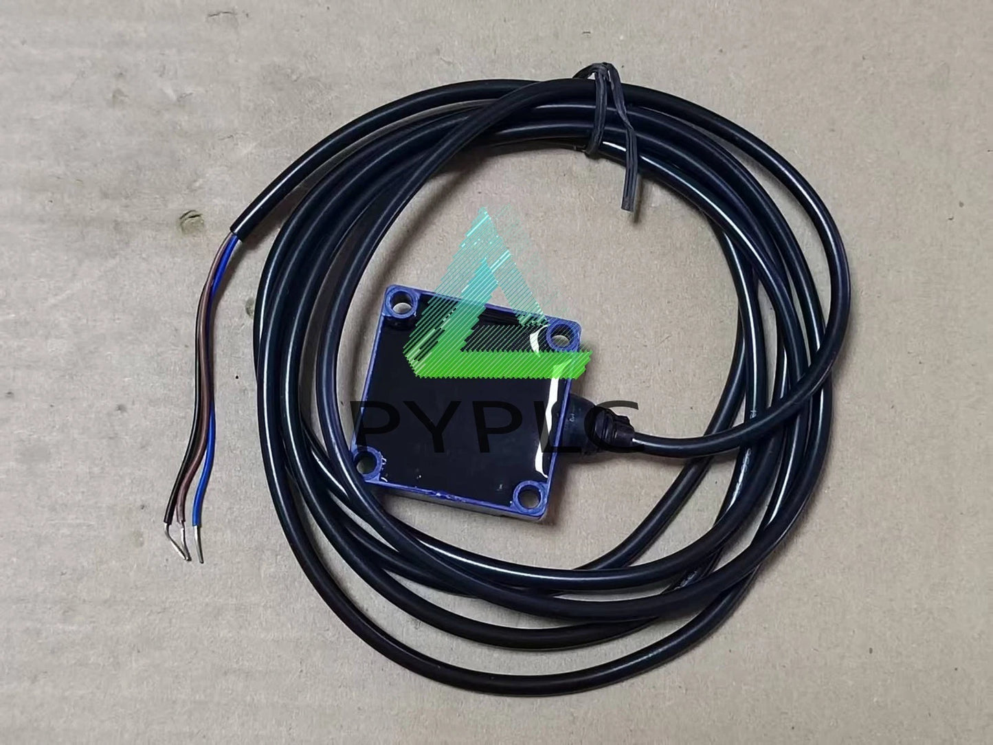 1PCS XS8C1A1PBL2 sensor XS8C1A1PBL2 Fast delivery~
