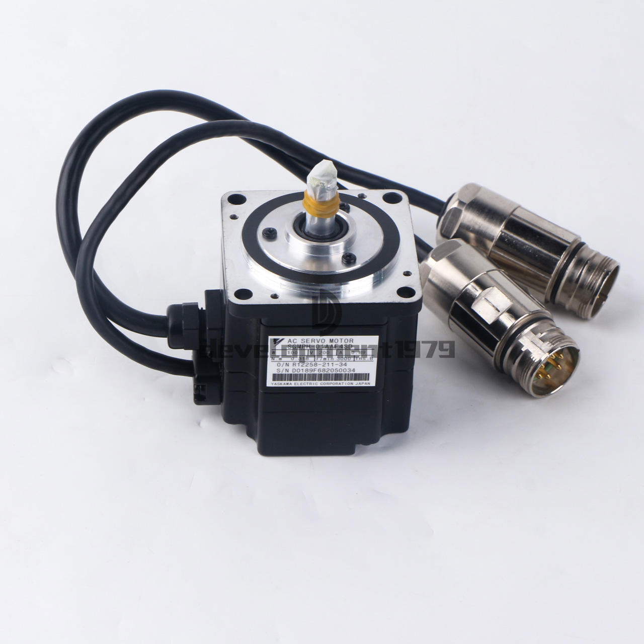 Yaskawa Servo Motor SGMPH-01AAE4SD - YASKAWA