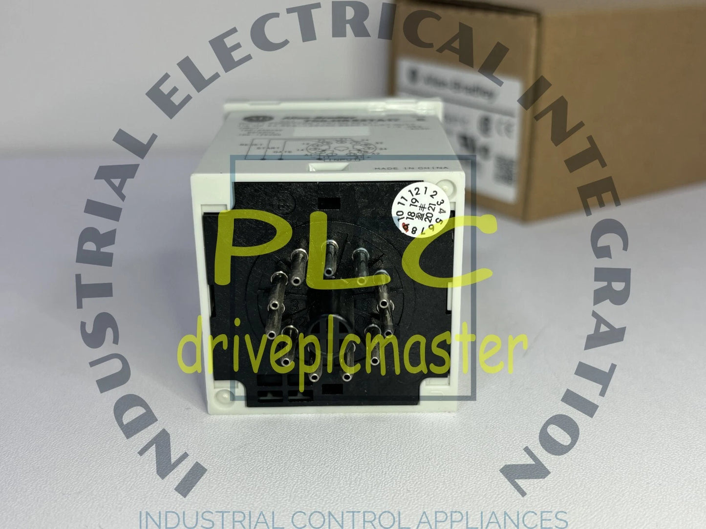 In Stock 700-HR52TA17 700HR52TA17 Time Relay #dr