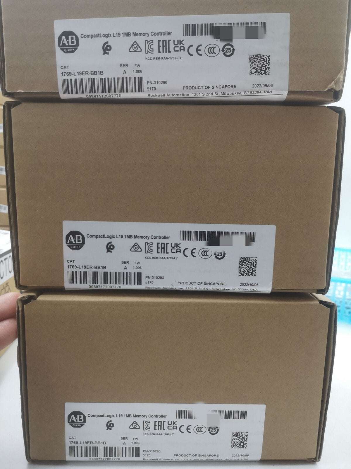 Allen Bradley 1769-L19ER-BB1B 1MB Controller - ALLEN BRADLEY