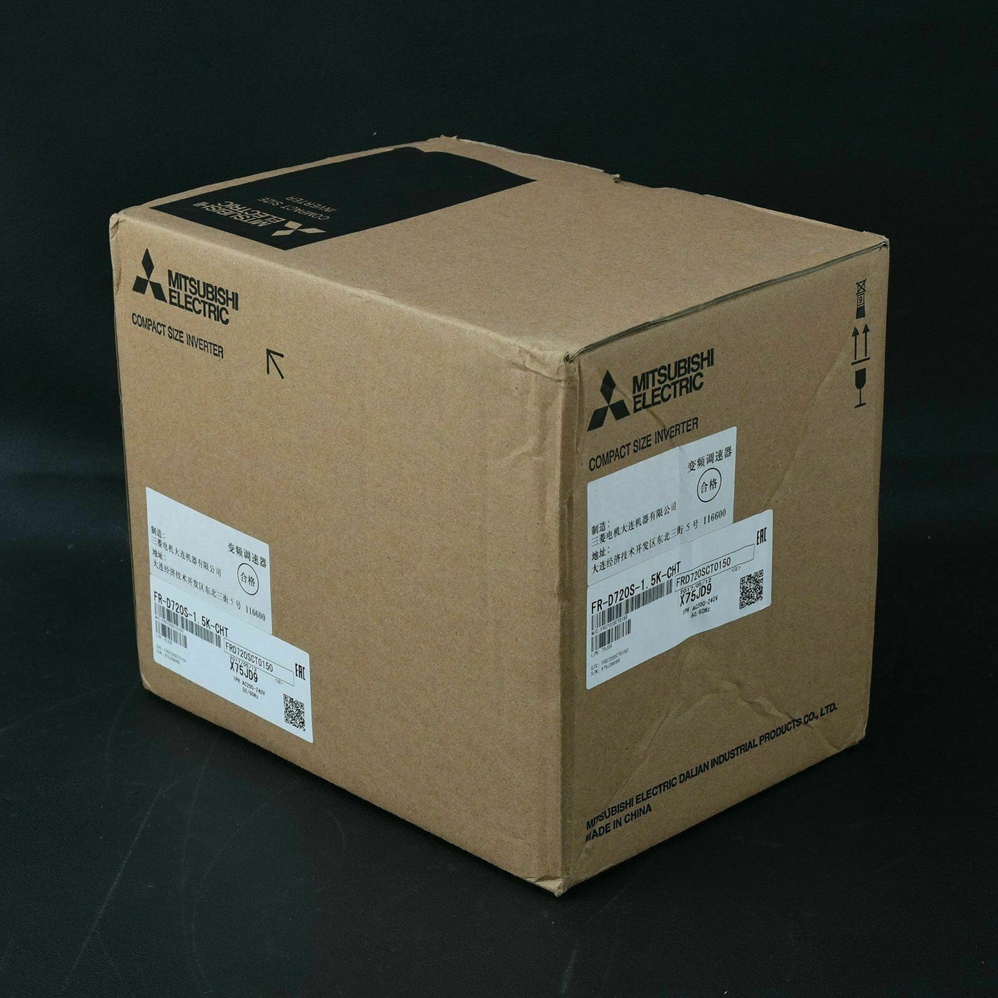 Mitsubishi Inverter FR-D720S-CHT 1.5KW 220V - MITSUBISHI