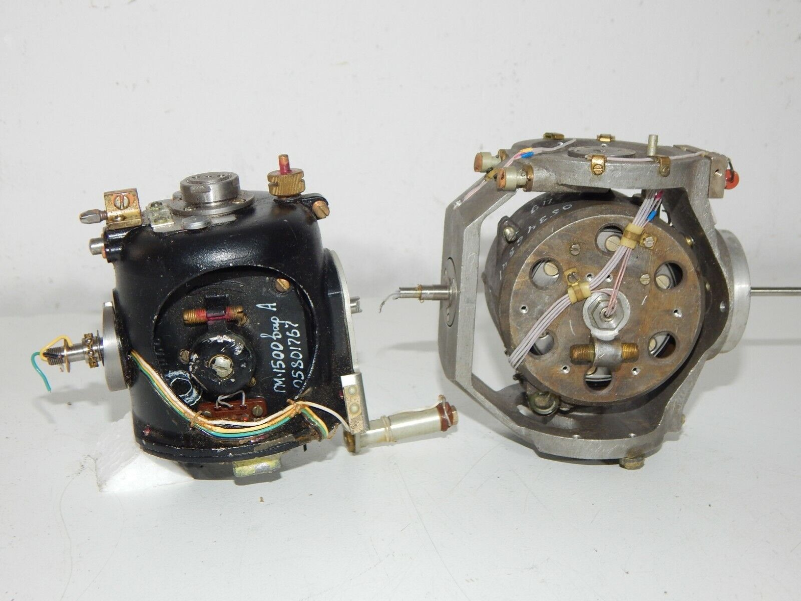 Used Gy-123 Gyroscope from Aircraft - GYROSCOPE SOLUTIONS