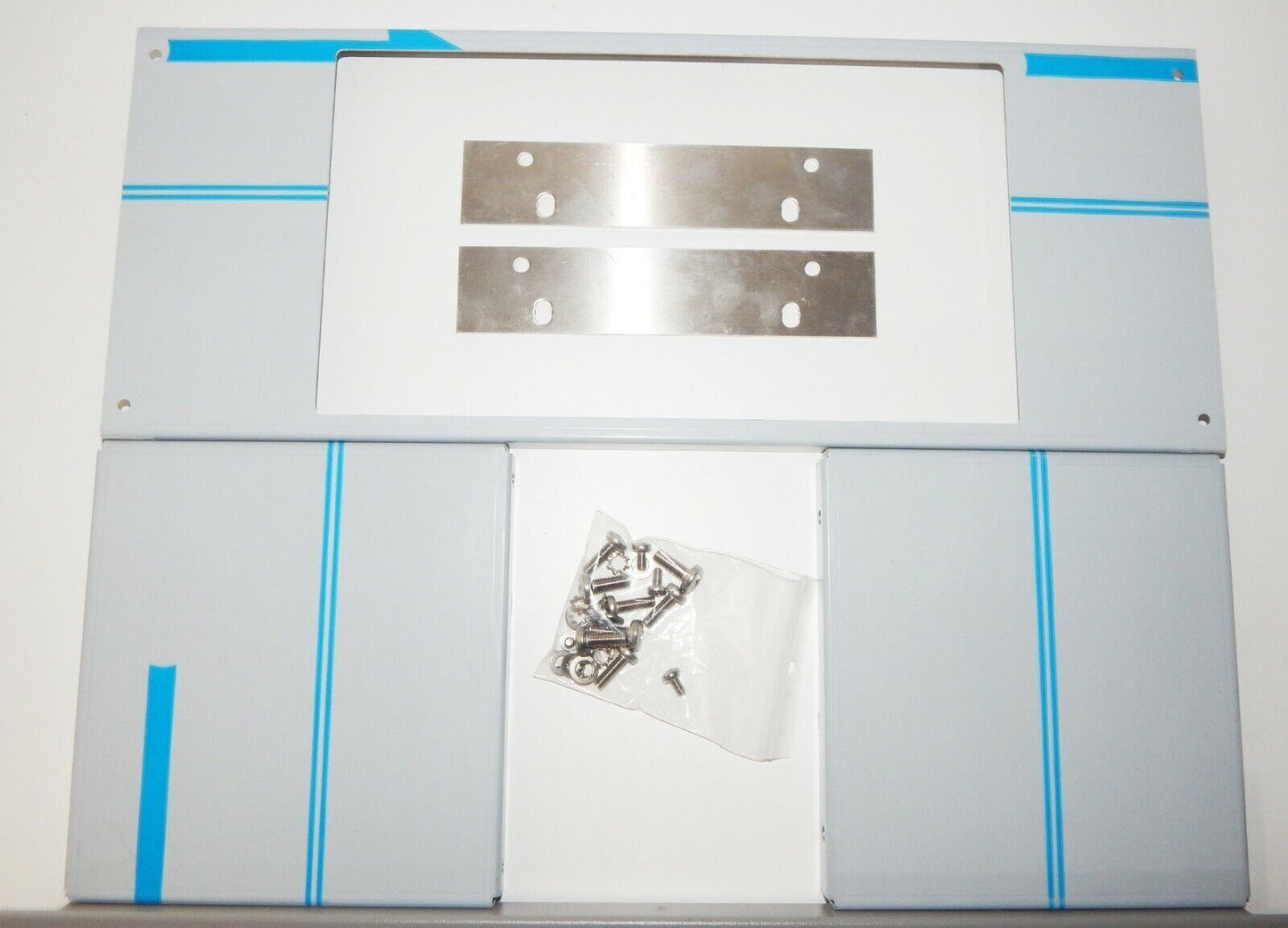 Used Rohde & Schwarz HAMEG HZ46 Rackmount Kit - ROHDE & SCHWARZ