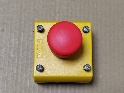 1PC M22-PV/KC11/IY Emergency stop button