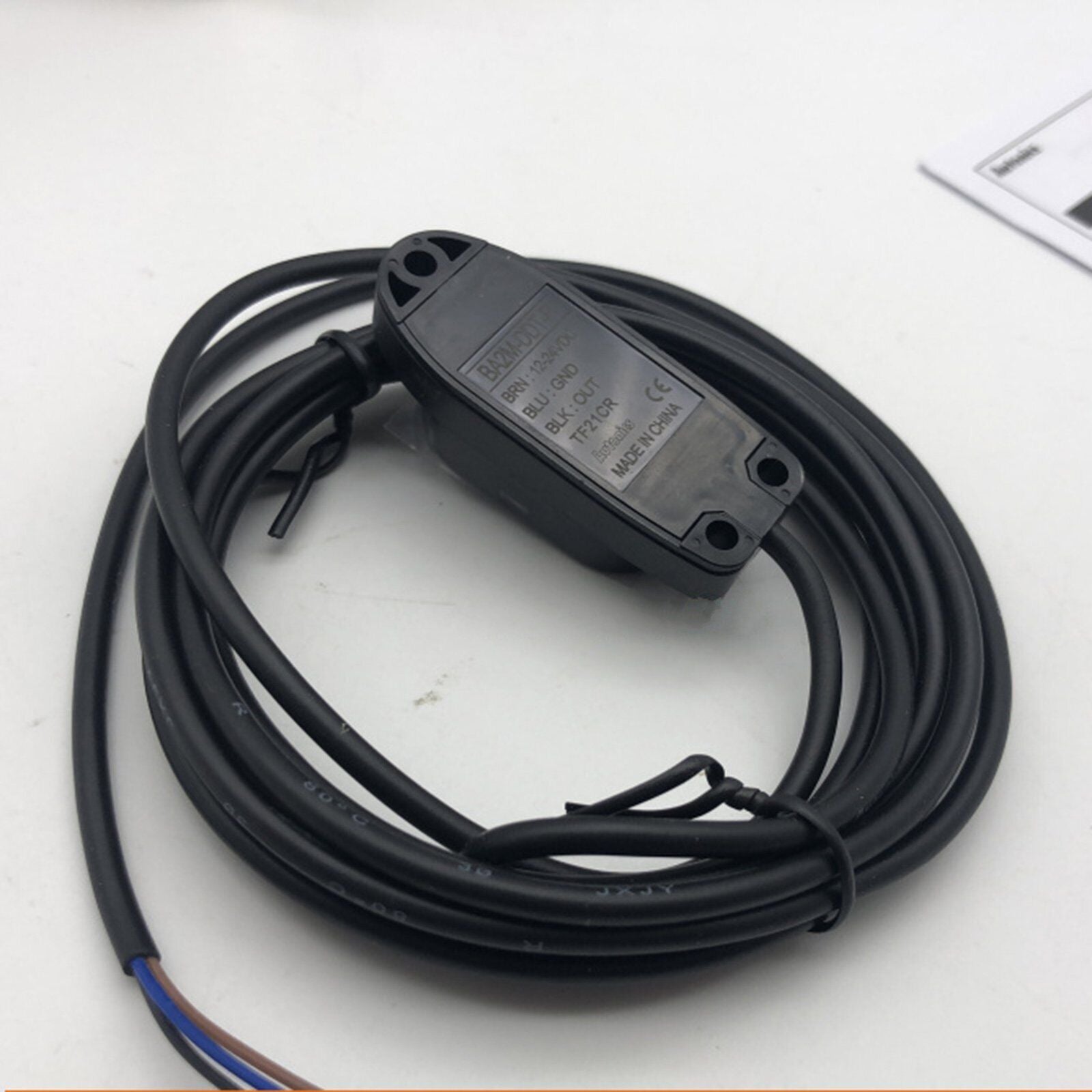 new 1PC  Autonics Photoelectric Sensors BA2M-DDT-P In