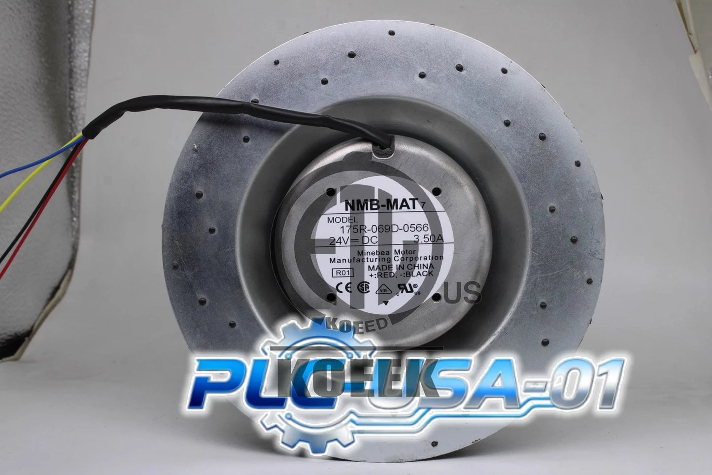 1PCS Mitsubishi 175R-069D-0566 Inverter Fan 4 pin 175R-069D-0566 Fast ship