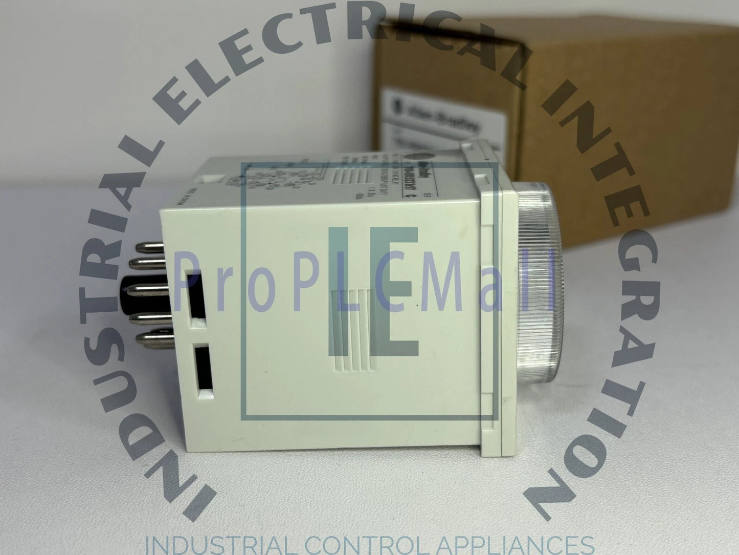 In Stock 700-HR52TA17 700HR52TA17 Time Relay #F