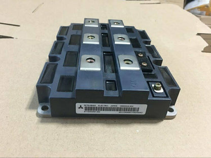 new Mitsubishi CM900HC-90H MODULE one year warranty - MITSUBISHI
