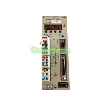 YASKAWA SGDM-01ADA Servo Drive 1Pcs/