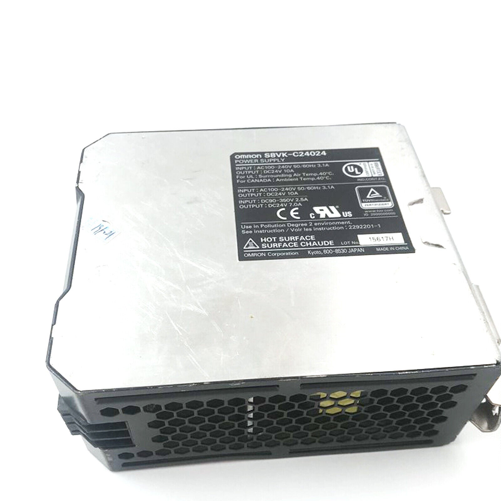 OMRON S8VK-C24024 Universal Single Phase Power Supply - OMRON