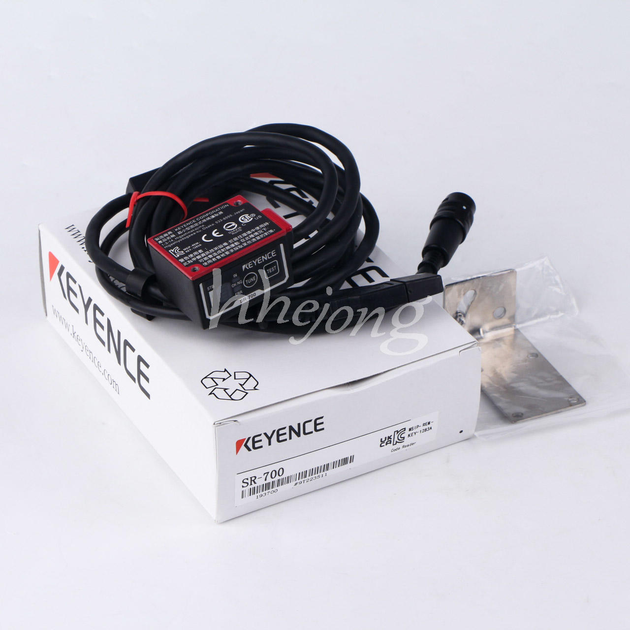 KEYENCE Code Reader SR-700 - KEYENCE