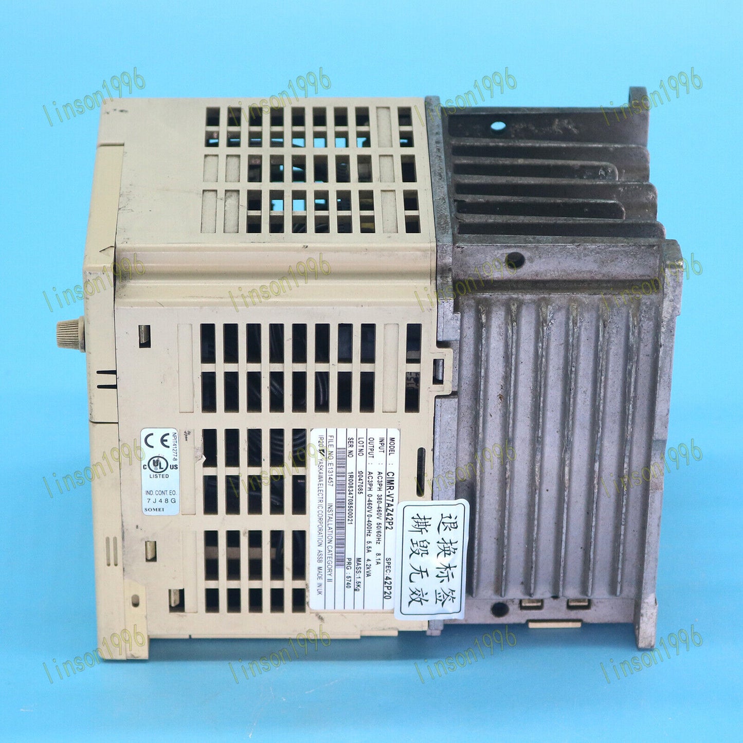 Used Yaskawa CIMR-V7AZ42P2 V7 Inverter 380V - YASKAWA