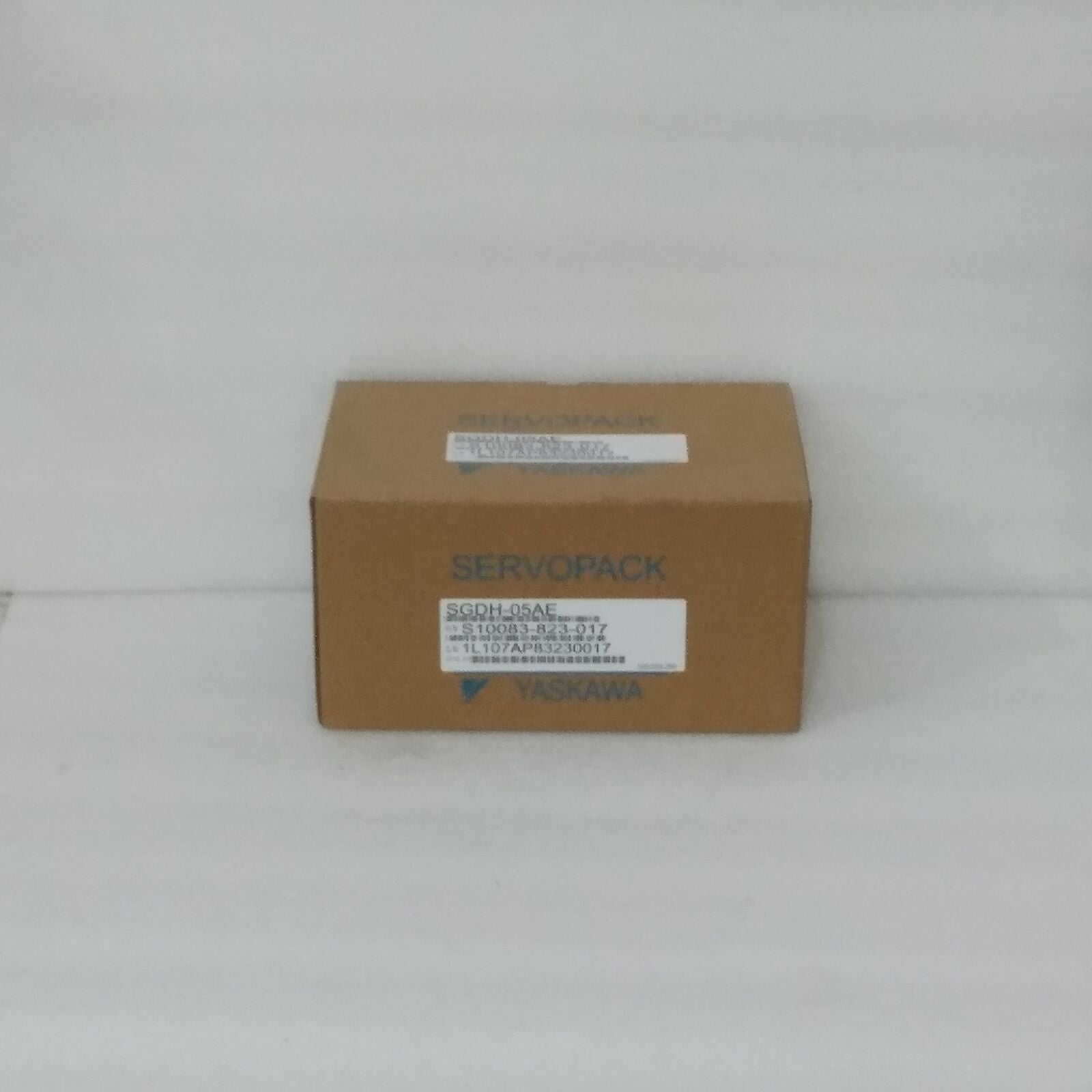 Yaskawa Servo Drive SGDH-05AE: Reliable Industrial Motor Controller within 24 Hours - YASKAWA