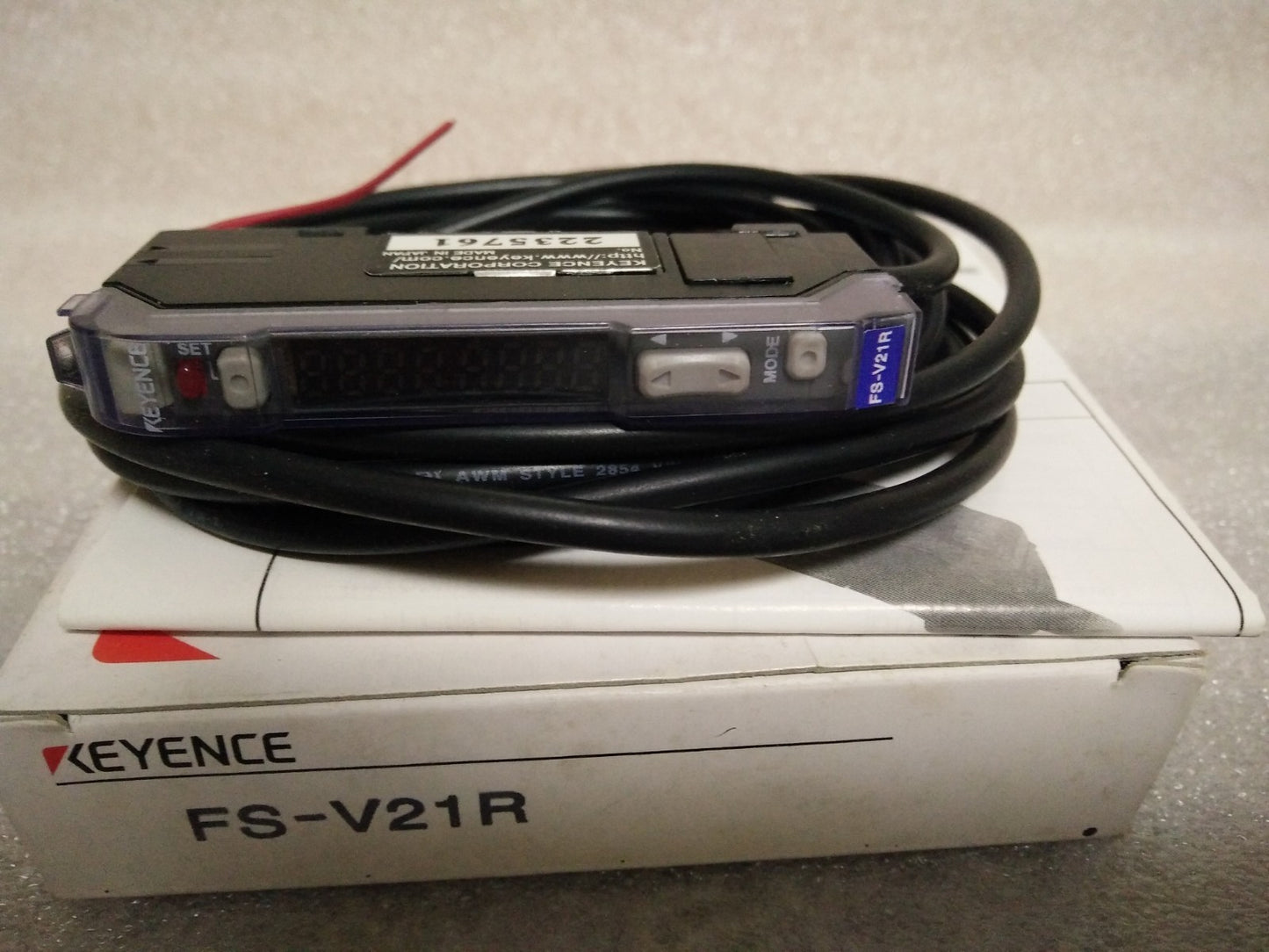 KEYENCE FS-V21R Sensor Amplifier FSV21R Fiber Optic Sensor