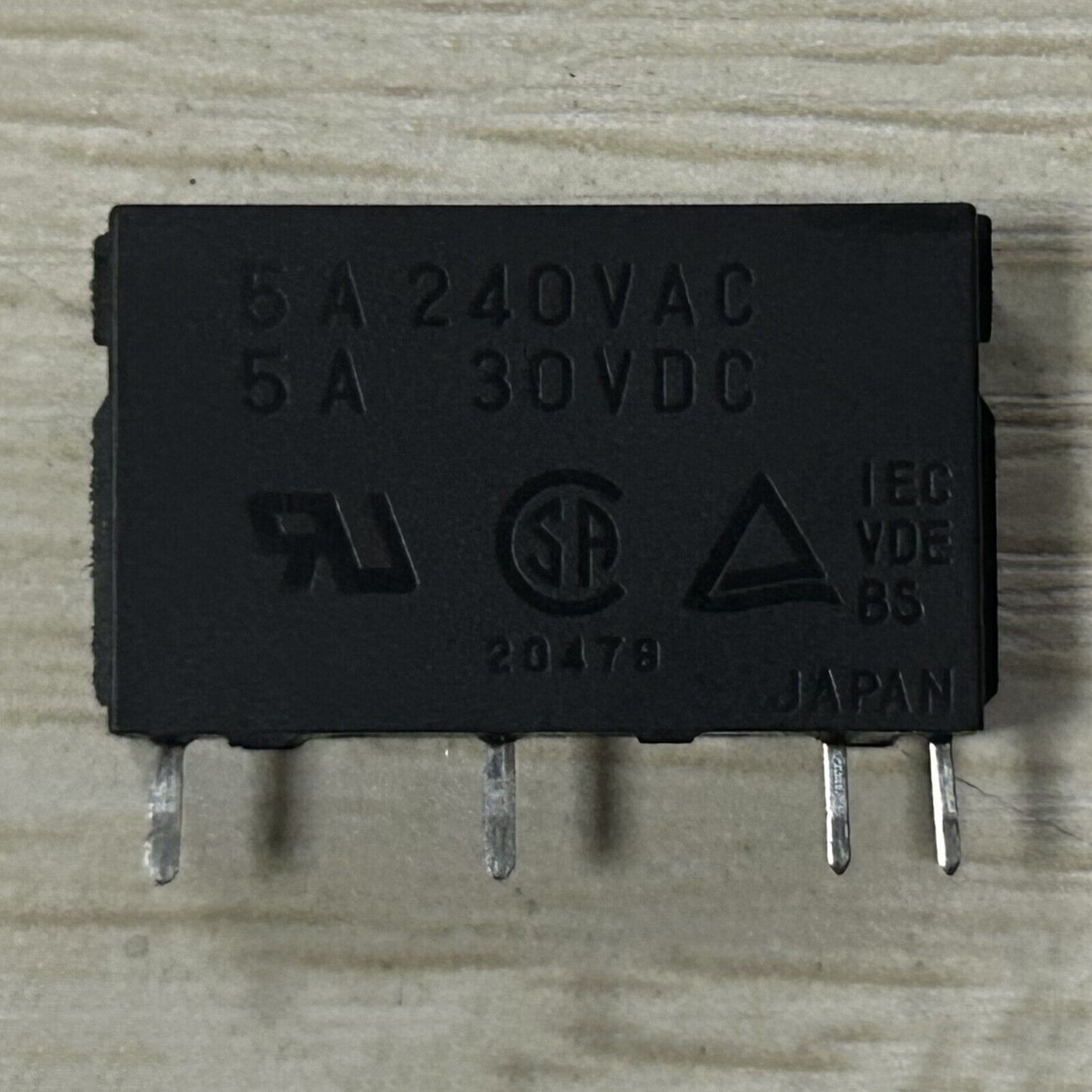 10PCS Relay 24V 5A 4PINS RB105-DE DC24V
