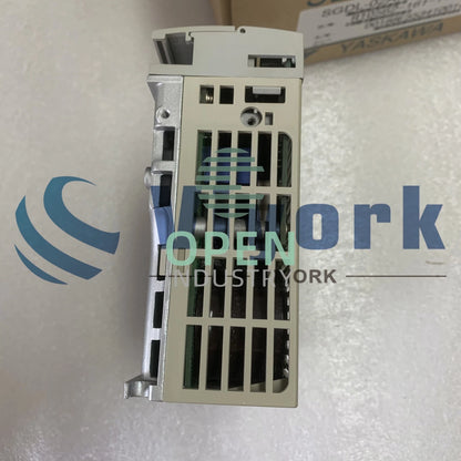 1PCS Yaskawa SGDL-02AP SERVO DRIVE 200W 4AMP 200-230V INPUT 1PHASE